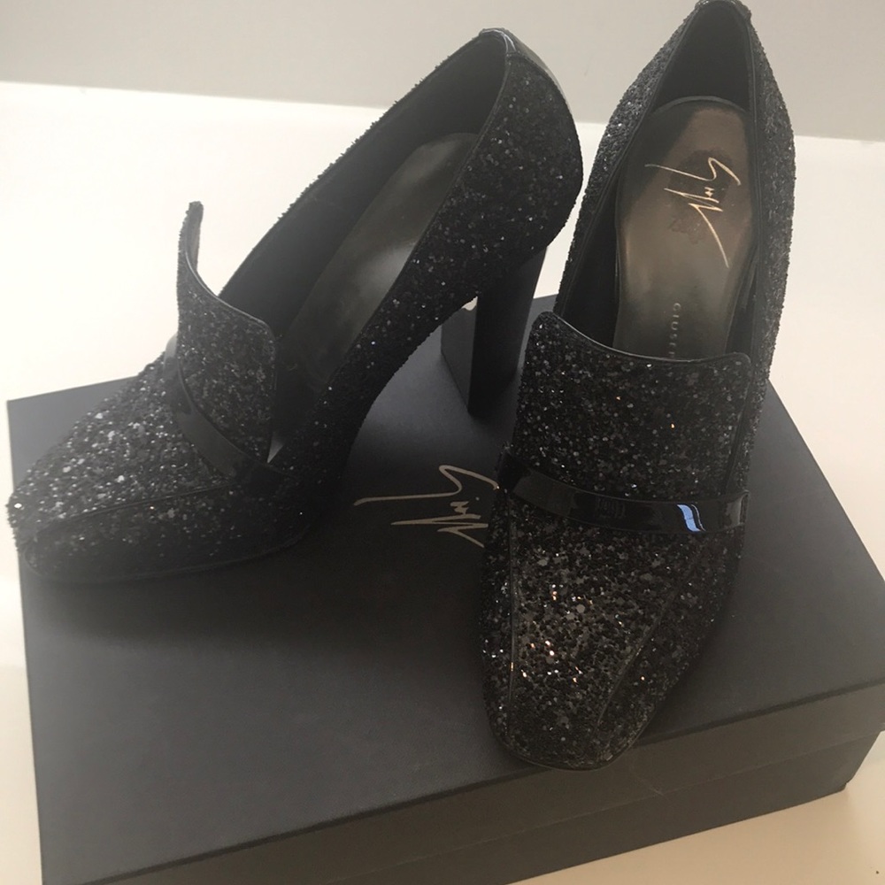 Authentic Giuseppe Zanotti Glitter Pump 36.5